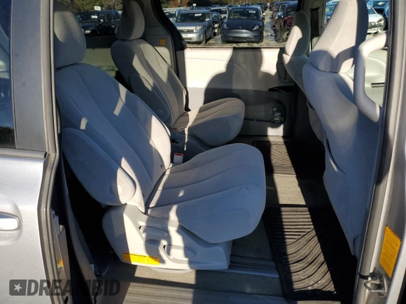 2013 Toyota Sienna LE with VIN 5TDJK3DC7DS058811, listed as a Copart auction lot 47431565 with 151,048 mi miles and Clean Title. Bid and sale history available at carsss.com. Image 11.