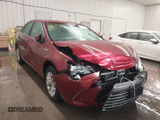 2017 Toyota Camry Hybrid LE with VIN 4T1BD1FKXHU215672, listed as a IAAI auction lot 41382365 with 165,863 mi miles. Bid and sale history available at carsss.com. Image 1.