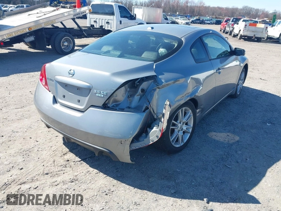 2008 Nissan Altima 3.5 SE with VIN 1N4BL24E88C148687, listed as a IAAI auction lot 41835629 with 217,842 mi miles. Bid and sale history available at carsss.com. Image 4.