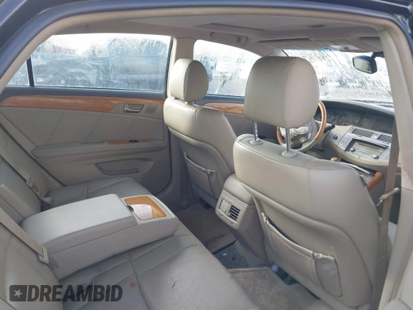 2007 Toyota Avalon XL z VIN 4T1BK36B87U178296, wystawiony jako IAAI lot #42187704 z przebiegiem 241 758 mil mil oraz . Historia ofert i sprzedaży dostępna na DreamBid. Obrazek 8.