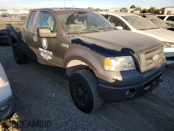 2007 Ford F-150 STX with VIN 1FTRX14W97FA31309, listed as a Copart auction lot 85518534 with 194,447 mi miles and Clean Title. Bid and sale history available at carsss.com. Image 4.