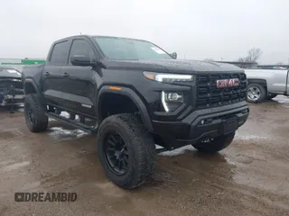 2024 GMC Canyon 2WD Elevation with VIN 1GTP5BEK5R1123368, listed as a IAAI auction lot 41594480 with 10,318 mi miles. Bid and sale history available at carsss.com. Image 1.