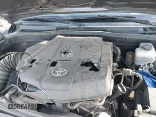2006 Toyota 4Runner SR5 with VIN JTEZU14R960076802, listed as a IAAI auction lot 41407101 with 204,746 mi miles and . Bid and sale history available at DreamBid. Image 10.