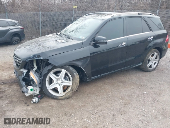 2015 Mercedes-Benz M 400 with VIN 4JGDA5GB3FA565277, listed as a IAAI auction lot 41590051 with 75,980 mi miles and . Bid and sale history available at DreamBid. Image 18.