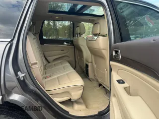 2014 Jeep Grand Cherokee Overland with VIN 1C4RJFCM8EC388963, listed as a Copart auction lot 56423685 with 190,146 mi miles and Clean Title. Bid and sale history available at DreamBid. Image 6.
