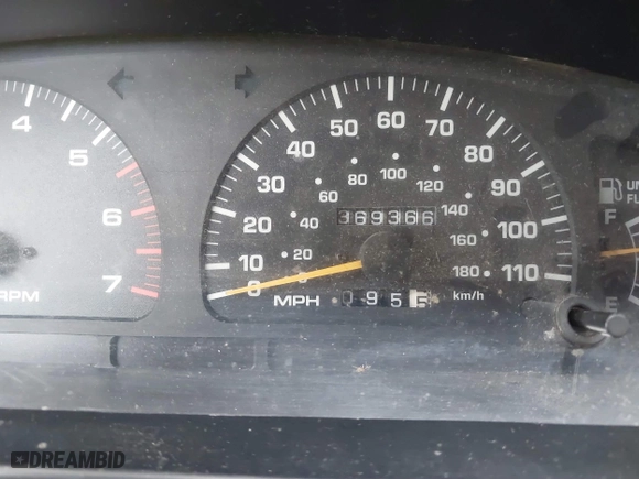 1997 Toyota 4Runner SR5 with VIN JT3GN86R1V0048834, listed as a IAAI auction lot 41715917 with 369,366 mi miles. Bid and sale history available at carsss.com. Image 7.
