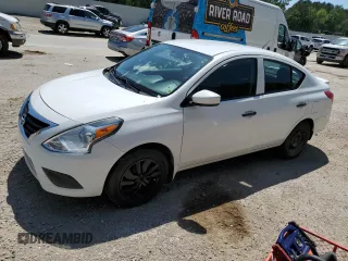 2018 Nissan Versa Sedan SV with VIN 3N1CN7AP3JL853373, listed as a Copart auction lot 52329325 with 68,932 mi miles and Salvage Title. Bid and sale history available at carsss.com. Image 1.