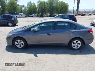 2014 Honda Civic LX z VIN 19XFB2F56EE202133, wystawiony jako IAAI lot #41965333 z przebiegiem 98 294 mil mil oraz . Historia ofert i sprzedaży dostępna na DreamBid. Obrazek 14.