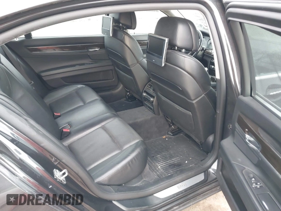 2012 BMW 7 Series 750Li xDrive with VIN WBAKC8C59CC437730, listed as a IAAI auction lot 41427243 with 91,832 mi miles and . Bid and sale history available at DreamBid. Image 8.