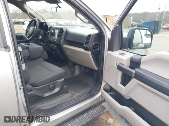 2020 Ford F-150 XL with VIN 1FTEX1CP6LKF24052, listed as a IAAI auction lot 41732807 with 30,917 mi miles and . Bid and sale history available at DreamBid. Image 5.