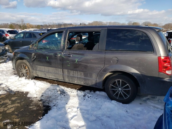 2015 Dodge Grand Caravan American Value Pkg with VIN 2C4RDGBG9FR684155, listed as a Copart auction lot 44886235 with 247,107 mi miles and Non Repairable. Bid and sale history available at carsss.com. Image 2.
