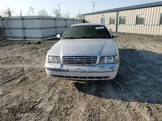 2011 Ford Crown Victoria LX z VIN 2FABP7EV0BX127312, wystawiony jako Copart lot #48760735 z przebiegiem 109 227 mil mil oraz Szkoda całkowita • Salvage title. Historia ofert i sprzedaży dostępna na DreamBid. Obrazek 11.