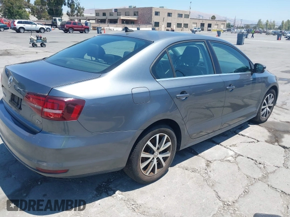 2017 Volkswagen Jetta SE with VIN 3VWDB7AJ0HM379230, listed as a IAAI auction lot 42788330 with 116,330 mi miles and . Bid and sale history available at DreamBid. Image 4.