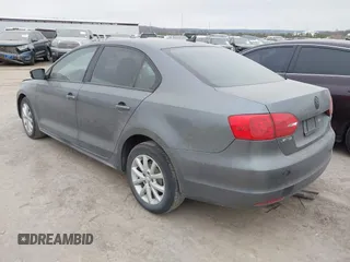 2011 Volkswagen Jetta Sedan SE w/Convenience & Sunroof with VIN 3VWDX7AJ8BM306437, listed as a IAAI auction lot 41714664 with 234,948 mi miles. Bid and sale history available at carsss.com. Image 3.