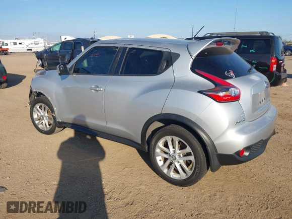 2015 Nissan Juke S with VIN JN8AF5MR8FT512836, listed as a IAAI auction lot 41143224 with 66,728 mi miles. Bid and sale history available at carsss.com. Image 3.