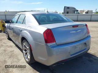 2017 Chrysler 300 C Luxury Series with VIN 2C3CCAPT1HH548403, listed as a IAAI auction lot 42003631 with 89,039 mi miles and . Bid and sale history available at carsss.com. Image 3.