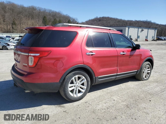 2012 Ford Explorer XLT z VIN 1FMHK7D93CGA51367, wystawiony jako Copart lot #49802395 z przebiegiem 178 432 mil mil oraz Szkoda całkowita • Salvage title. Historia ofert i sprzedaży dostępna na DreamBid. Obrazek 3.
