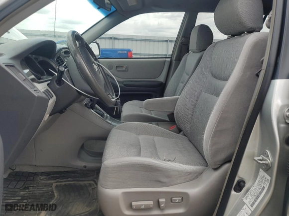 2003 Toyota Highlander with VIN JTEGF21A330091748, listed as a Copart auction lot 53158075 with 176,134 mi miles and Salvage Title. Bid and sale history available at carsss.com. Image 7.