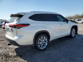 2021 Toyota Highlander Limited z VIN 5TDYZRAH5MS058562, wystawiony jako Copart lot #46990575 z przebiegiem 80 835 mil mil oraz Szkoda całkowita • Salvage title. Historia ofert i sprzedaży dostępna na DreamBid. Obrazek 3.