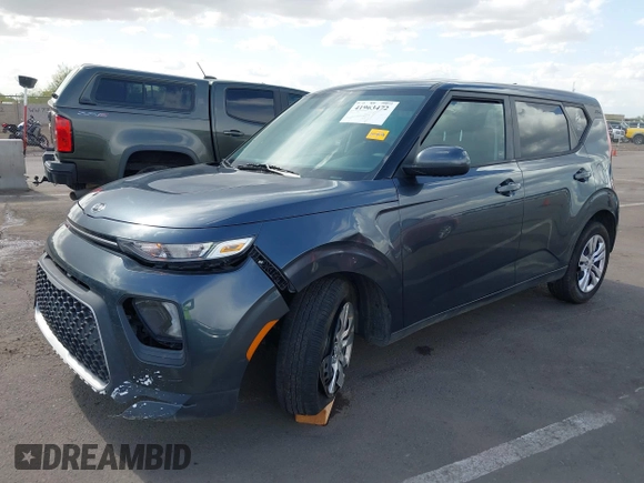 2020 Kia Soul LX with VIN KNDJ23AU7L7107950, listed as a IAAI auction lot 41963472 with 63,786 mi miles. Bid and sale history available at carsss.com. Image 17.