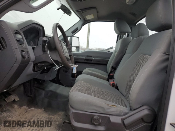 2015 Ford F-250 XLT with VIN 1FTBF2B65FEC58885, listed as a Copart auction lot 51991885 with 86,680 mi miles and Clean title. Bid and sale history available at DreamBid. Image 7.