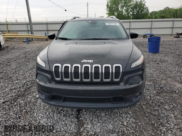 2016 Jeep Cherokee Latitude z VIN 1C4PJMCS1GW199566, wystawiony jako Copart lot #54073365 z przebiegiem 85 650 mil mil oraz Szkoda całkowita • Salvage title. Historia ofert i sprzedaży dostępna na DreamBid. Obrazek 5.