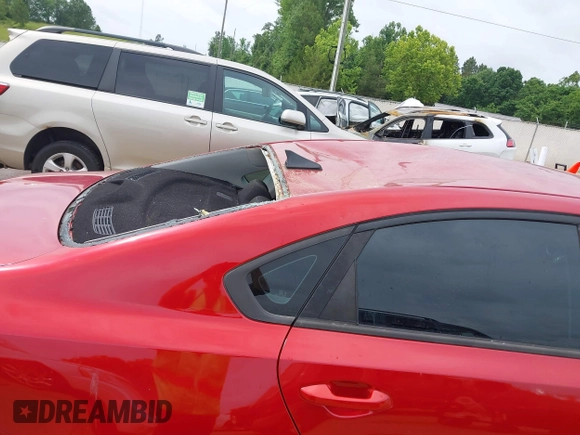 2019 Kia Forte LXS z VIN 3KPF24AD4KE063447, wystawiony jako IAAI lot #42278872 z przebiegiem 70 362 mil mil oraz . Historia ofert i sprzedaży dostępna na DreamBid. Obrazek 20.