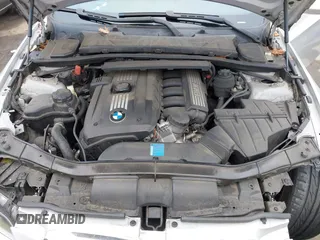 2008 BMW 3 Series 328i z VIN WBAWV13508P119840, wystawiony jako IAAI lot #42171550 z przebiegiem 123 886 mil mil oraz . Historia ofert i sprzedaży dostępna na DreamBid. Obrazek 10.