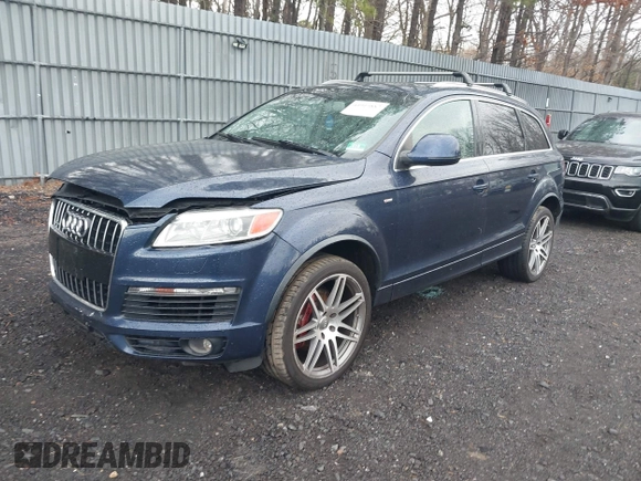 2007 Audi Q7 Premium Plus with VIN WA1EY74L67D061054, listed as a IAAI auction lot 41919887 with 175,238 mi miles and . Bid and sale history available at DreamBid. Image 2.