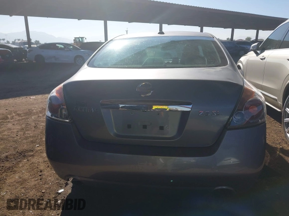 2010 Nissan Altima 2.5 SL with VIN 1N4AL2AP4AN476362, listed as a IAAI auction lot 41215889 with 165,005 mi miles. Bid and sale history available at carsss.com. Image 16.