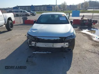 2022 Toyota Avalon Touring z VIN 4T1HZ1FB9NU081762, wystawiony jako IAAI lot #41864696 z przebiegiem 55 647 mil mil oraz . Historia ofert i sprzedaży dostępna na DreamBid. Obrazek 13.