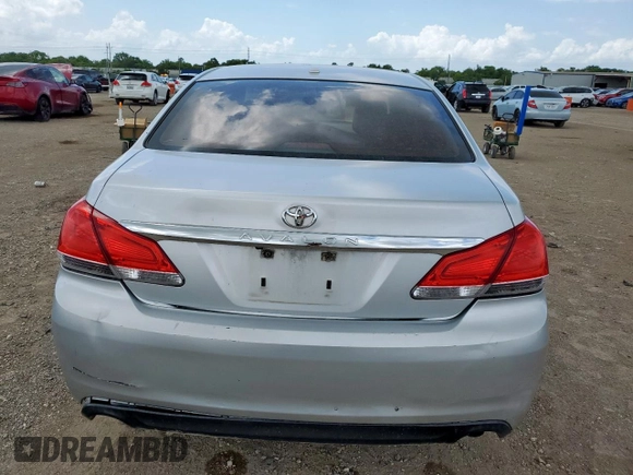 2012 Toyota Avalon with VIN 4T1BK3DB9CU447435, listed as a Copart auction lot 59942055 with 262,392 mi miles and Salvage title. Bid and sale history available at DreamBid. Image 6.