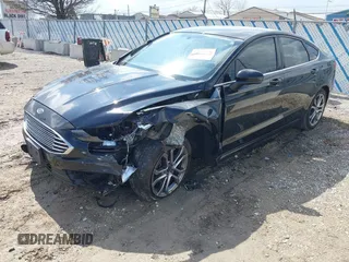 2017 Ford Fusion SE with VIN 3FA6P0H90HR253779, listed as a IAAI auction lot 41893736 with 165,995 mi miles. Bid and sale history available at carsss.com. Image 2.