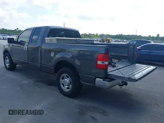 2004 Ford F-150 XL с VIN 1FTPX12504FA23905, выставлен на аукционе IAAI как лот 42321422 с пробегом 222 307 миль миль и . История ставок и продаж доступна на DreamBid. Изображение 3.