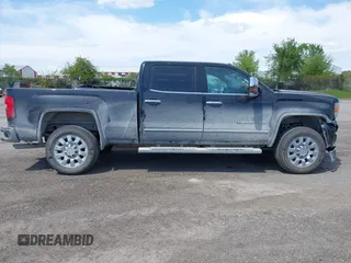 2016 GMC Sierra 2500HD Denali with VIN 1GT12UEG5GF307263, listed as a IAAI auction lot 42214245 with 129,895 mi miles and . Bid and sale history available at DreamBid. Image 13.