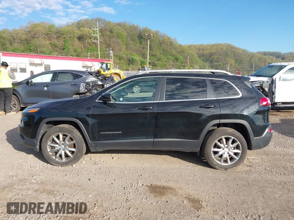 2018 Jeep Cherokee Limited z VIN 1C4PJMDB0JD617018, wystawiony jako IAAI lot #42093305 z przebiegiem 81 433 mil mil oraz . Historia ofert i sprzedaży dostępna na DreamBid. Obrazek 14.