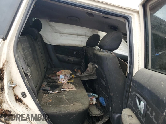 2013 Kia Soul + z VIN KNDJT2A6XD7572992, wystawiony jako Copart lot #59533185 z przebiegiem Nie podano mil oraz Czysty tytuł • Clean title. Historia ofert i sprzedaży dostępna na DreamBid. Obrazek 11.