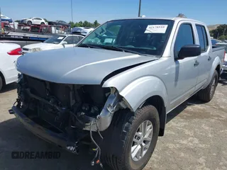 2017 Nissan Frontier SV with VIN 1N6AD0ER8HN745719, listed as a IAAI auction lot 42178510 with 154,927 mi miles and . Bid and sale history available at DreamBid. Image 2.