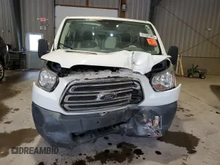 2018 Ford Transit z VIN 1FTYR1YM3JKA92605, wystawiony jako Copart lot #57334985 z przebiegiem 61 538 mil mil oraz Szkoda całkowita • Salvage title. Historia ofert i sprzedaży dostępna na DreamBid. Obrazek 5.