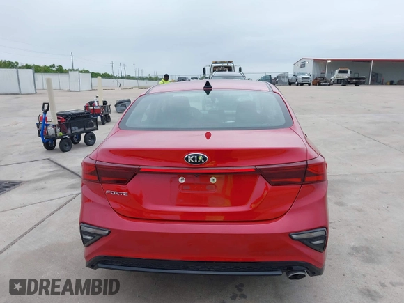 2021 Kia Forte LXS z VIN 3KPF24AD6ME361887, wystawiony jako IAAI lot #42202222 z przebiegiem 101 142 mil mil oraz . Historia ofert i sprzedaży dostępna na DreamBid. Obrazek 16.