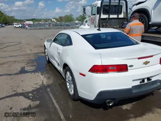 2014 Chevrolet Camaro LS with VIN 2G1FA1E30E9208157, listed as a IAAI auction lot 41965992 with 189,526 mi miles. Bid and sale history available at carsss.com. Image 3.