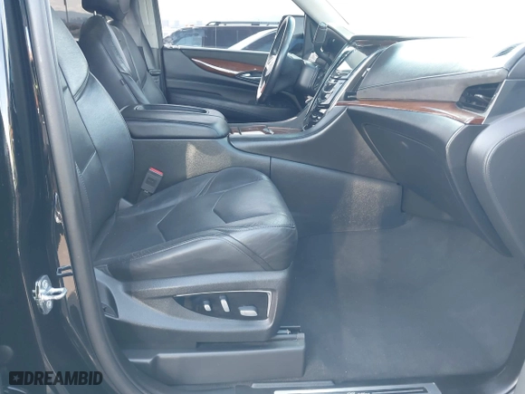 2018 Cadillac Escalade Luxury with VIN 1GYS4BKJ6JR148241, listed as a IAAI auction lot 41874506 with 92,140 mi miles. Bid and sale history available at carsss.com. Image 5.