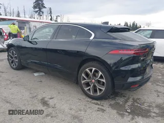 2019 Jaguar I-PACE HSE with VIN SADHD2S11K1F75415, listed as a IAAI auction lot 41037733 with 58,573 mi miles. Bid and sale history available at carsss.com. Image 3.