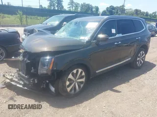2020 Kia Telluride S with VIN 5XYP6DHC4LG085717, listed as a IAAI auction lot 42436243 with 56,930 mi miles and . Bid and sale history available at DreamBid. Image 17.