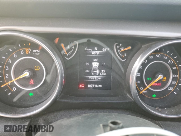 2018 Jeep Wrangler Unlimited Sport S with VIN 1C4HJXDGXJW130690, listed as a Copart auction lot 46921725 with 107,616 mi miles and Salvage title. Bid and sale history available at DreamBid. Image 9.