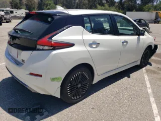 2023 Nissan LEAF SV Plus z VIN 1N4CZ1CV0PC557151, wystawiony jako Copart lot #57843055 z przebiegiem 15 385 mil mil oraz Szkoda całkowita • Salvage title. Historia ofert i sprzedaży dostępna na DreamBid. Obrazek 3.