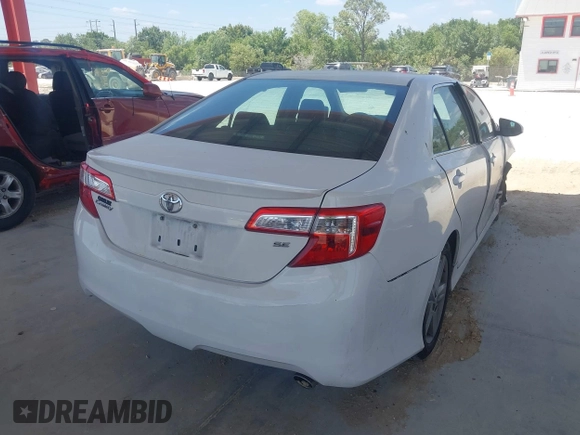 2012 Toyota Camry L with VIN 4T1BF1FK6CU524610, listed as a IAAI auction lot 42113256 with 196,934 mi miles. Bid and sale history available at carsss.com. Image 4.