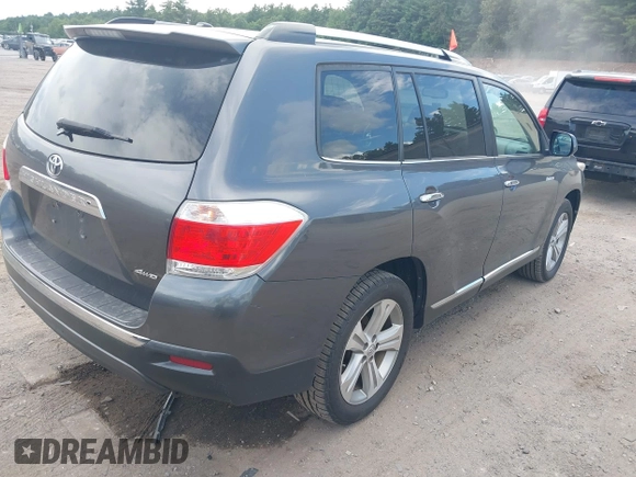 2012 Toyota Highlander Limited with VIN 5TDDK3EH7CS159806, listed as a IAAI auction lot 42600449 with 130,961 mi miles and . Bid and sale history available at DreamBid. Image 4.