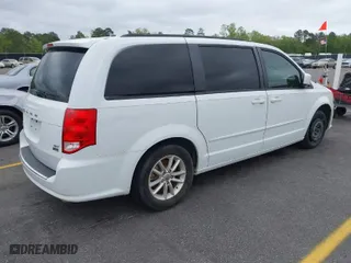 2014 Dodge Grand Caravan SXT with VIN 2C4RDGCG0ER390849, listed as a IAAI auction lot 41957368 with 98,044 mi miles. Bid and sale history available at carsss.com. Image 4.