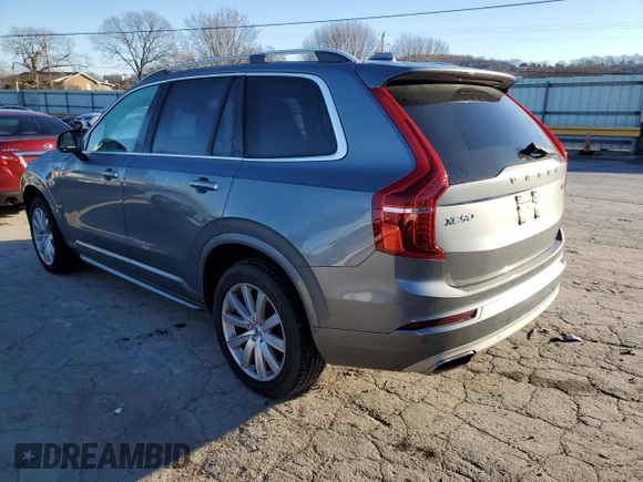 2016 Volvo XC90 T6 Momentum with VIN YV4A22PK7G1065561, listed as a Copart auction lot 72816532 with 176,933 mi miles. Bid and sale history available at carsss.com. Image 2.